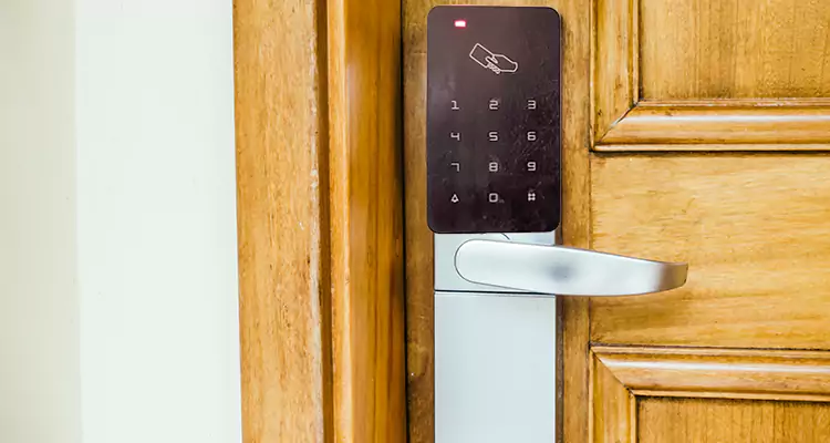 Keyless Hotel Door Locks Repair in Three Lakes, FL