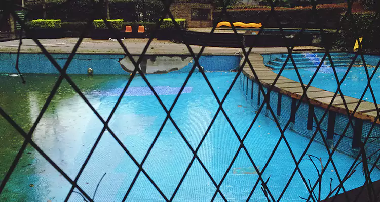 Lanai Screen Repair in Three Lakes, FL